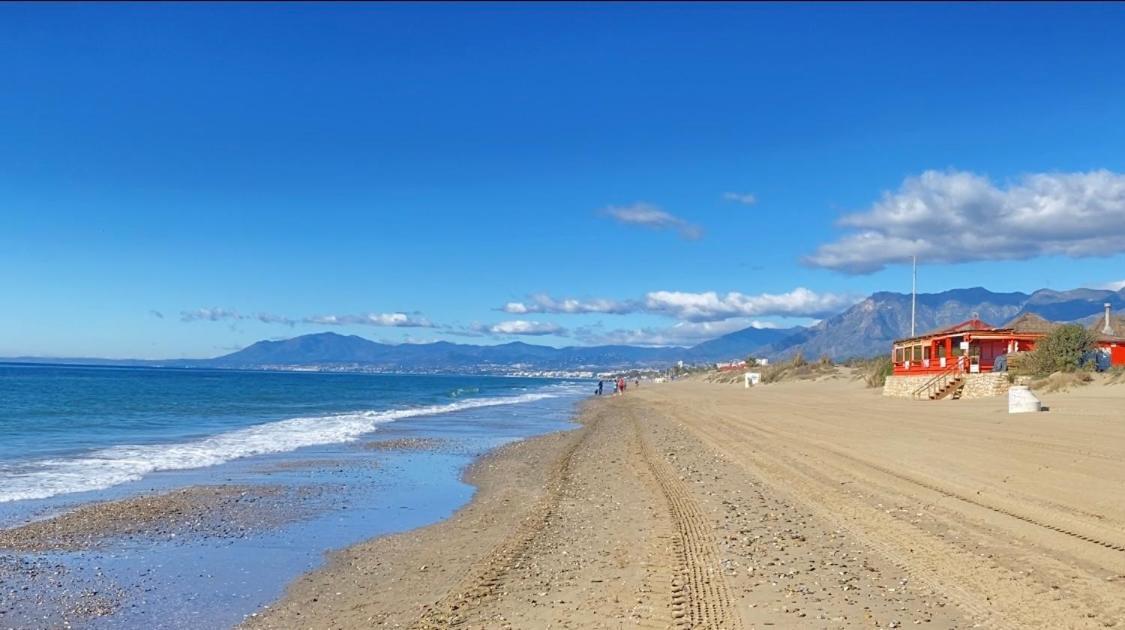 Super2Beachfront 马尔韦利亚 外观 照片